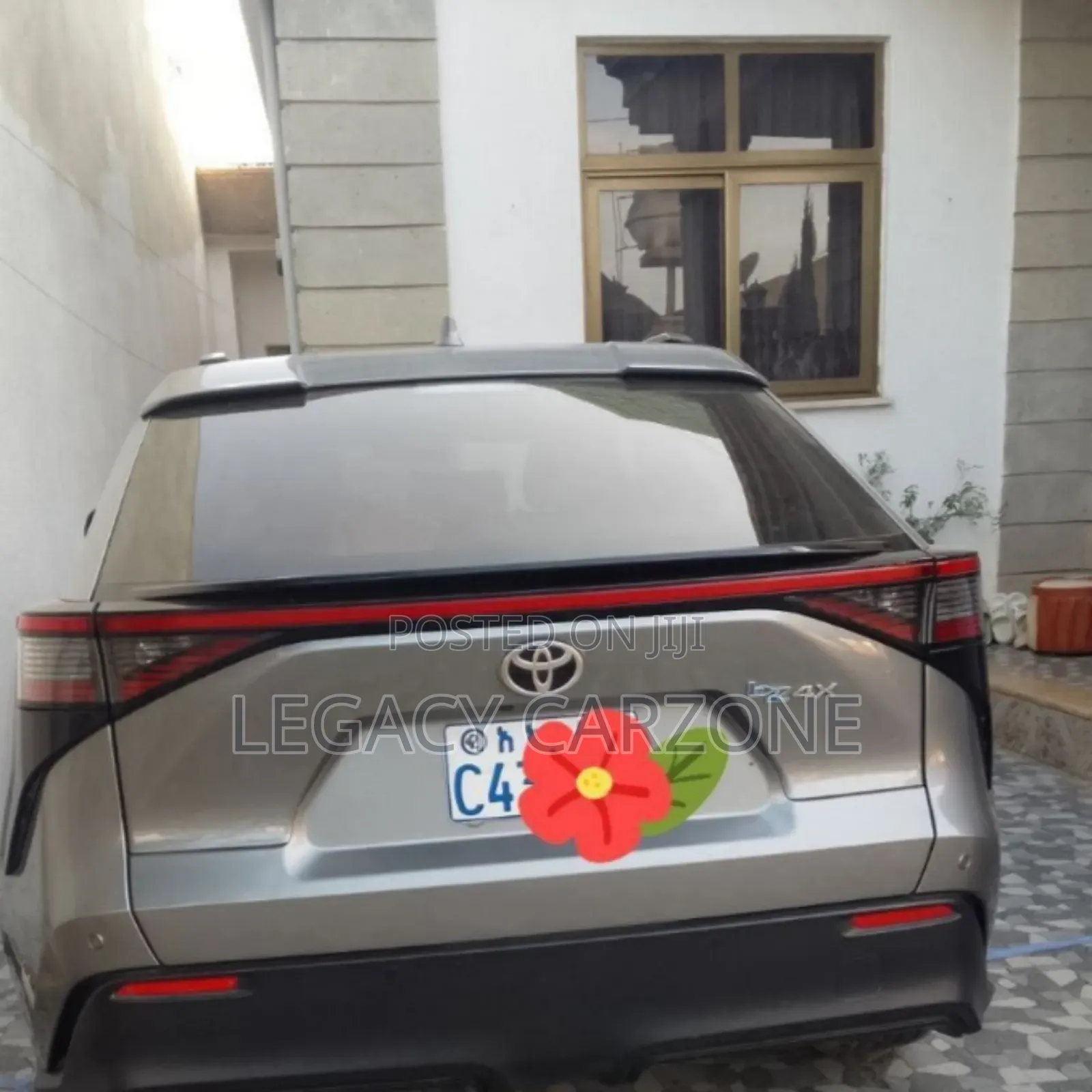 Toyota bZ4X 2023 Silver