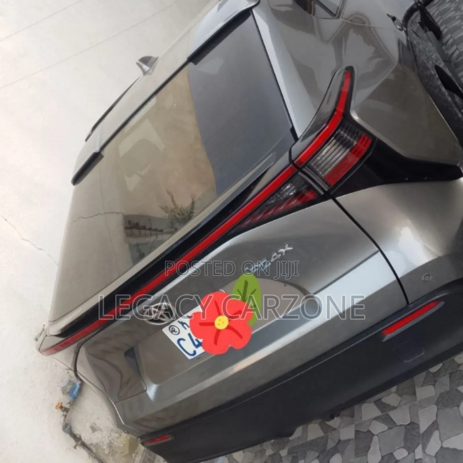 Toyota bZ4X 2023 Silver