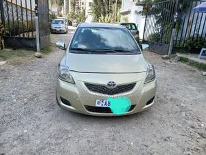 Toyota Yaris 2006 Maroon