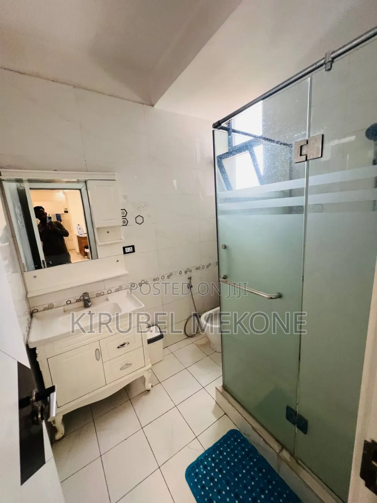 Furnished 3bdrm Apartment in Bole for rent