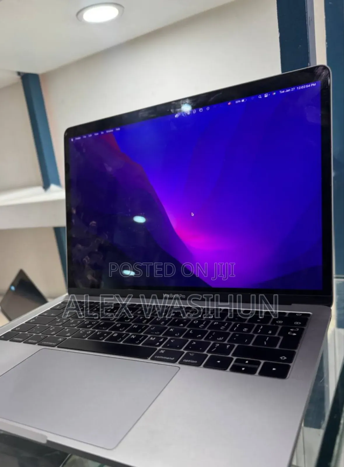 New Laptop Apple MacBook Pro 2017 8GB Intel Core I5 SSD 256GB