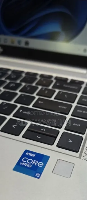 New Laptop HP EliteBook 840 G8 16GB Intel Core I7 SSD 512GB