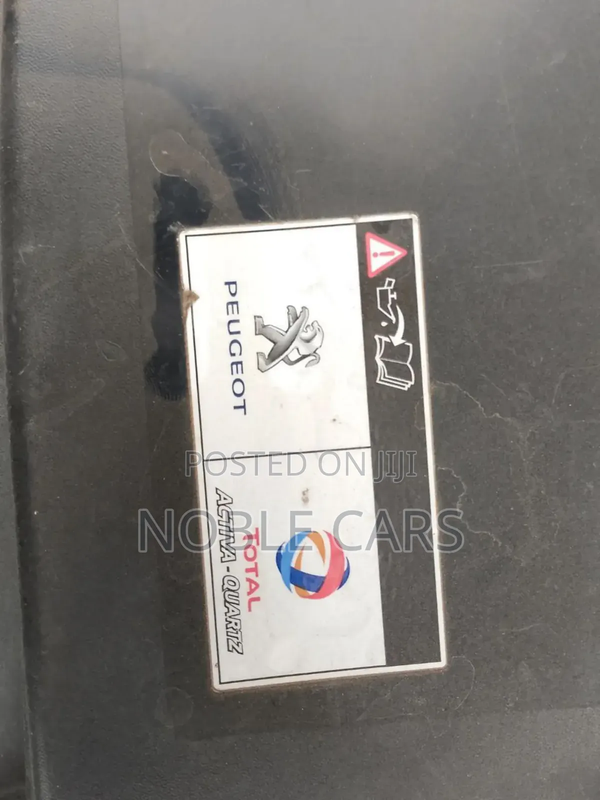 Peugeot 301 2017 Brown