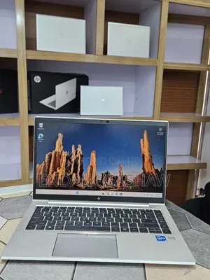 New Laptop HP EliteBook 840 G8 16GB Intel Core I5 SSD 512GB