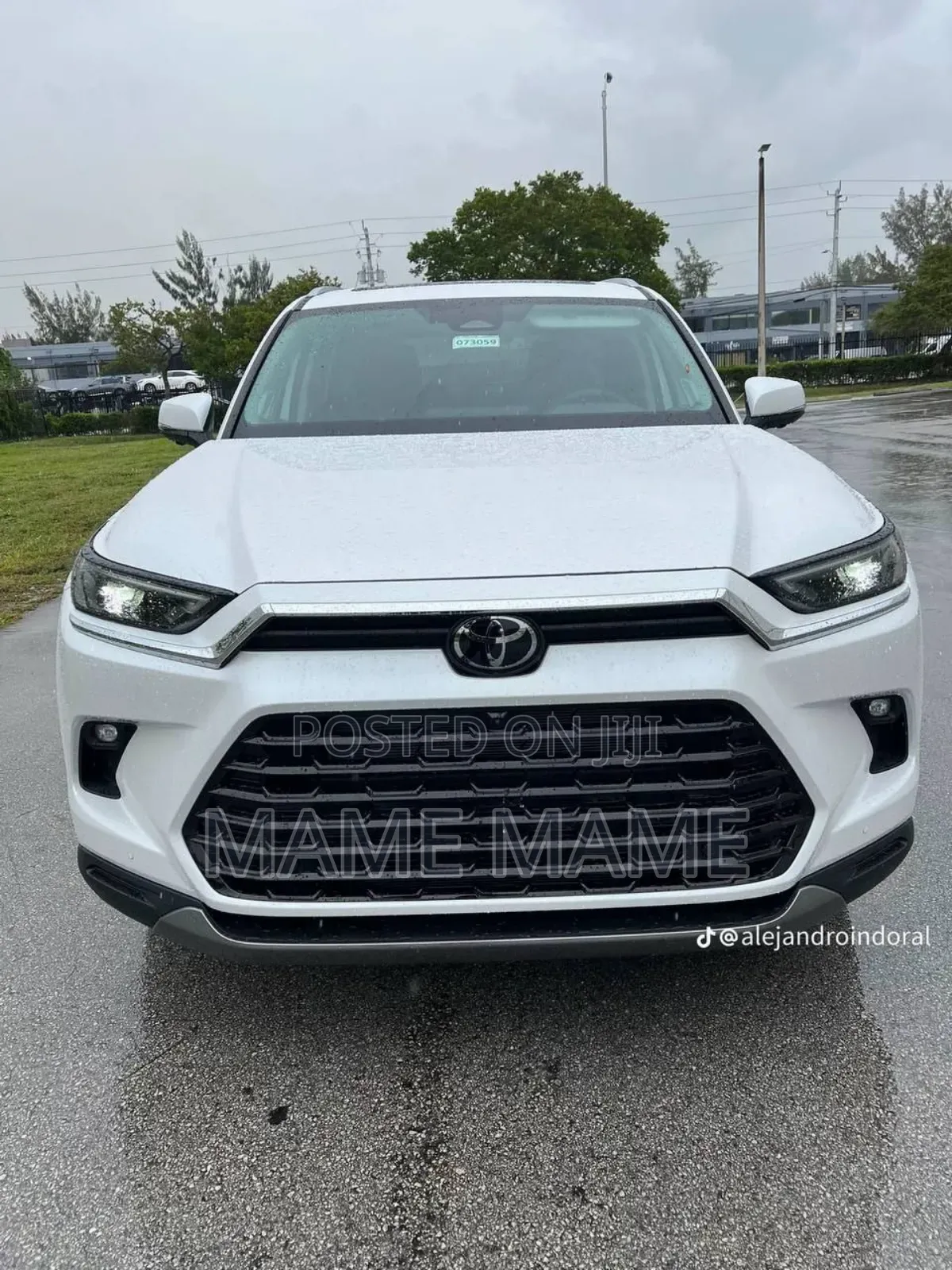 New Toyota Grand Highlander Hybrid 2025 White