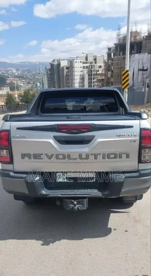 Toyota Hilux 2020 Gray