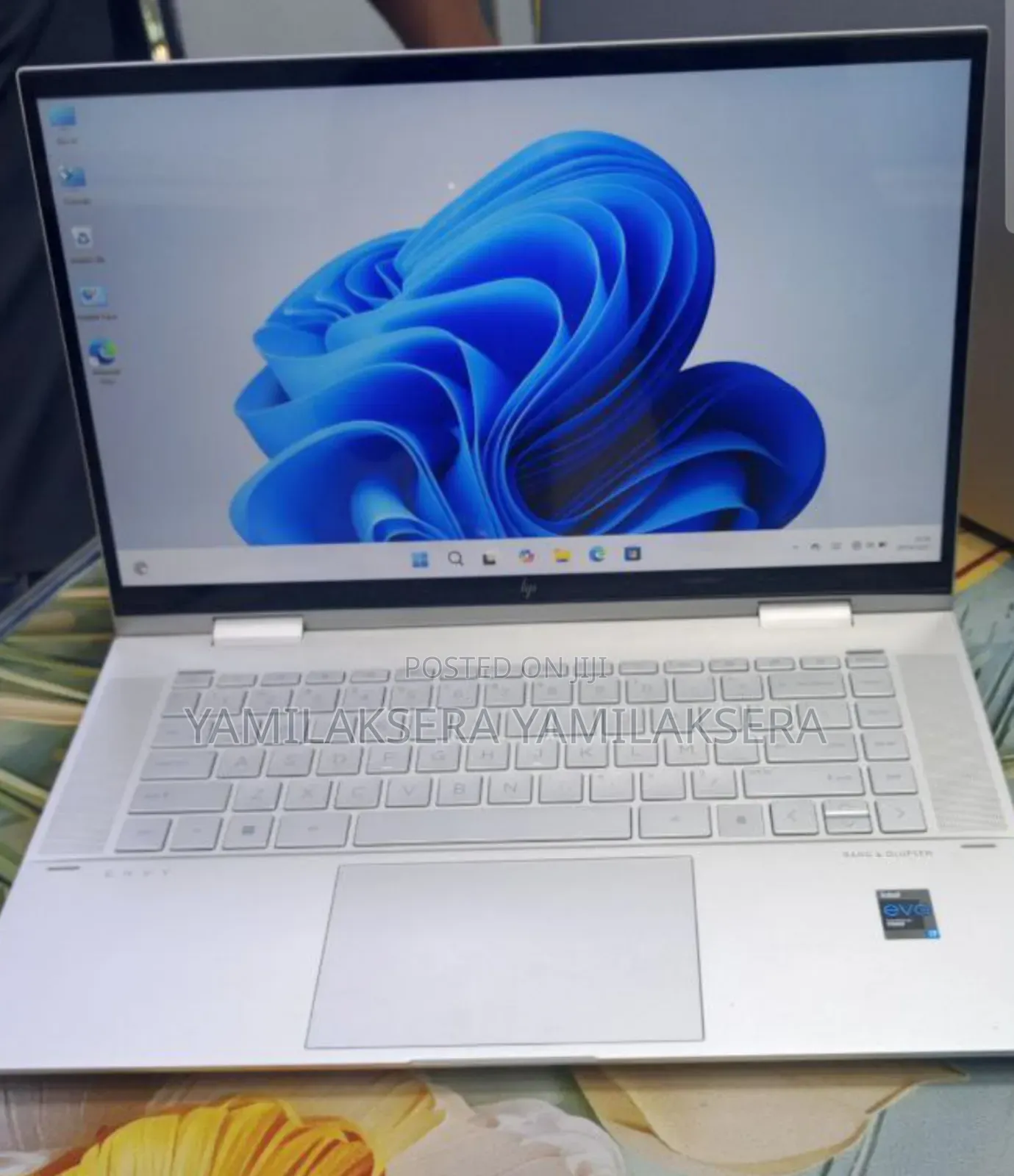 New Laptop HP Envy X360 8GB Intel Core I7 SSD 512GB