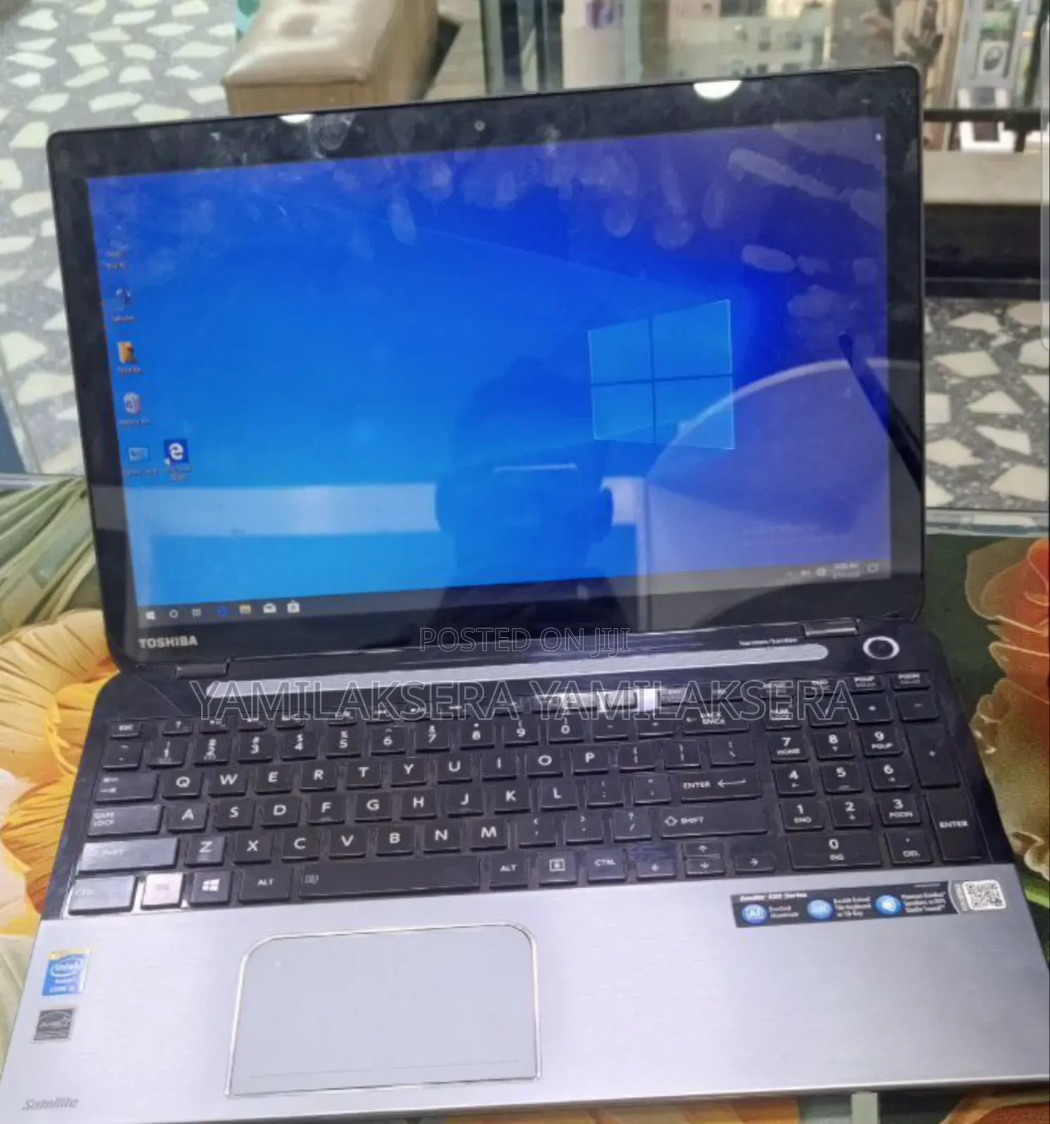 New Laptop Toshiba Satellite C850 8GB Intel Core I7 SSD 1T