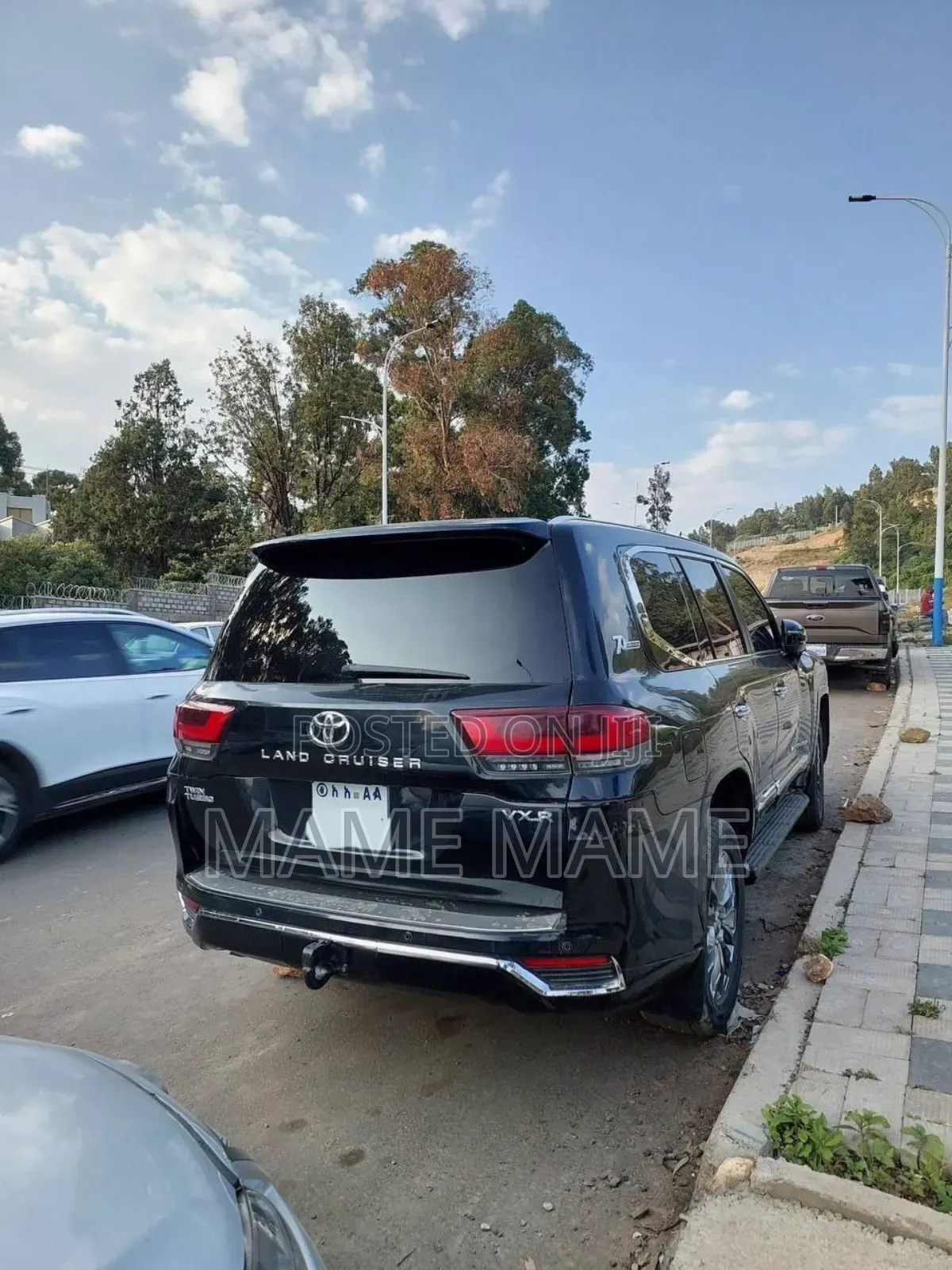 Toyota Land Cruiser 4.5 V8 VXR 2013 Black