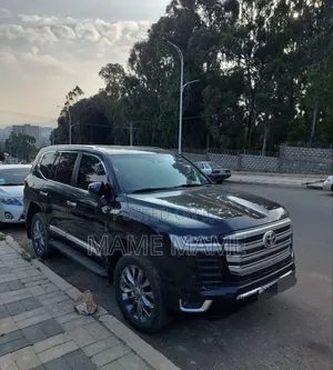 Toyota Land Cruiser 4.5 V8 VXR 2013 Black