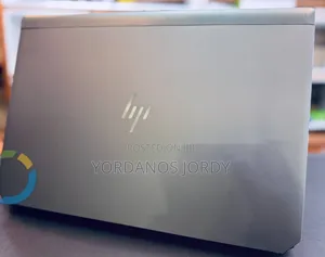 New Laptop HP ZBook Firefly 15 G7 16GB Intel Core I7 SSD 512GB