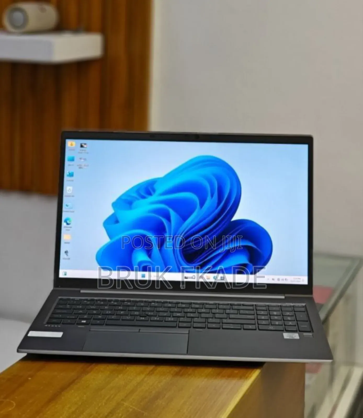 New Laptop HP ZBook Fury 15 G8 32GB Intel Core I7 SSD 512GB