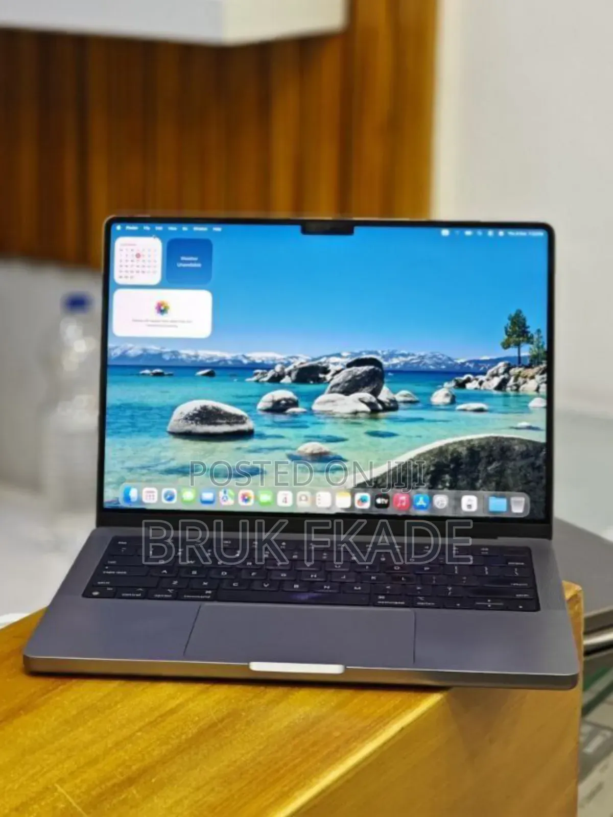 New Laptop Apple MacBook Pro M1 32GB Apple M1 Pro SSD 512GB