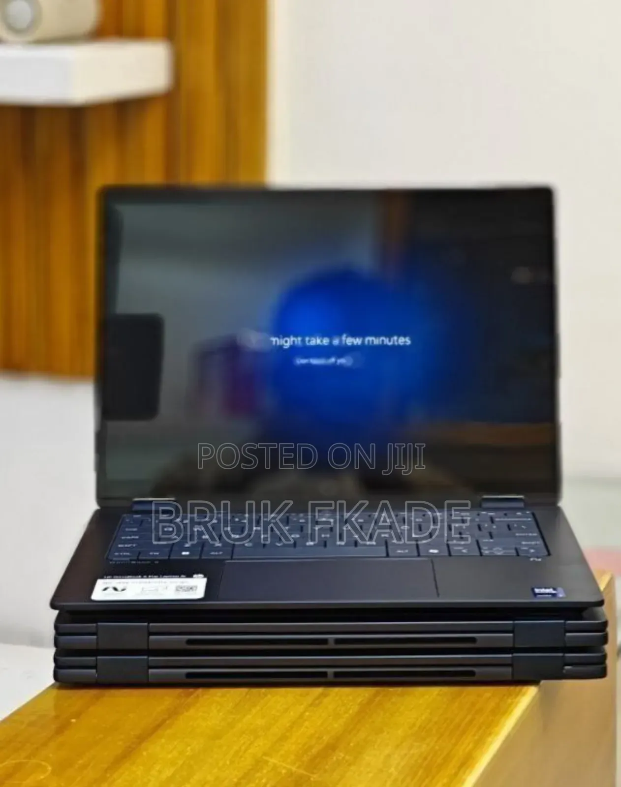 New Laptop HP OmniBook Ultra Flip 14" 16GB Intel Core Ultra 7 SSD 1T