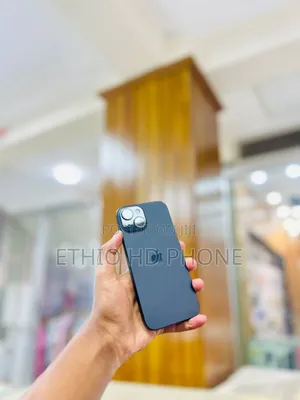 New Apple iPhone 15 128 GB