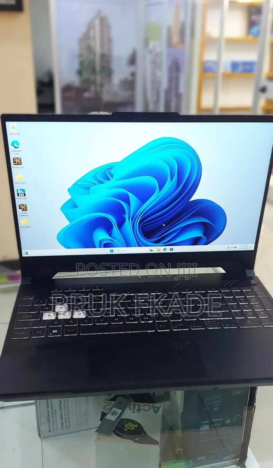 New Laptop Asus ROG Strix G15 16GB Intel Core I7 SSD 512GB