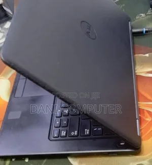 New Laptop Dell Latitude 5310 8GB Intel Core I5 HDD 256GB