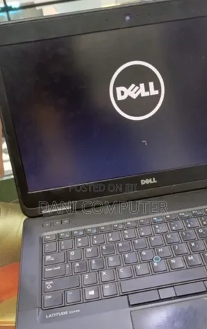 New Laptop Dell Inspiron 15 8GB Intel Core I5 HDD 500GB
