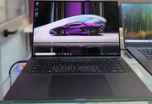 New Laptop Dell XPS 15 16GB Intel Core I7 SSD 512GB