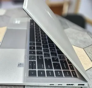 New Laptop HP EliteBook X360 1040 G7 16GB Intel Core I7 SSD 512GB