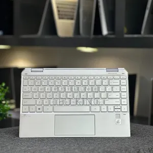 New Laptop HP Spectra 13 16GB Intel Core I7 SSD 1T