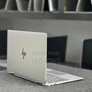 New Laptop HP Spectra 13 16GB Intel Core I7 SSD 1T