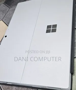 New Laptop Microsoft Surface 16GB Intel Core I7 SSD 256GB