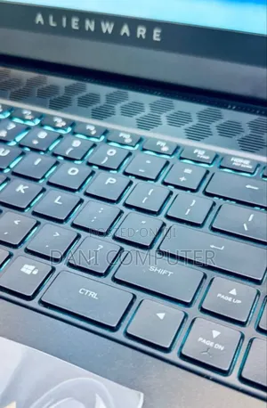New Laptop Alienware M15 R3 24GB AMD Ryzen 9 SSD 1T