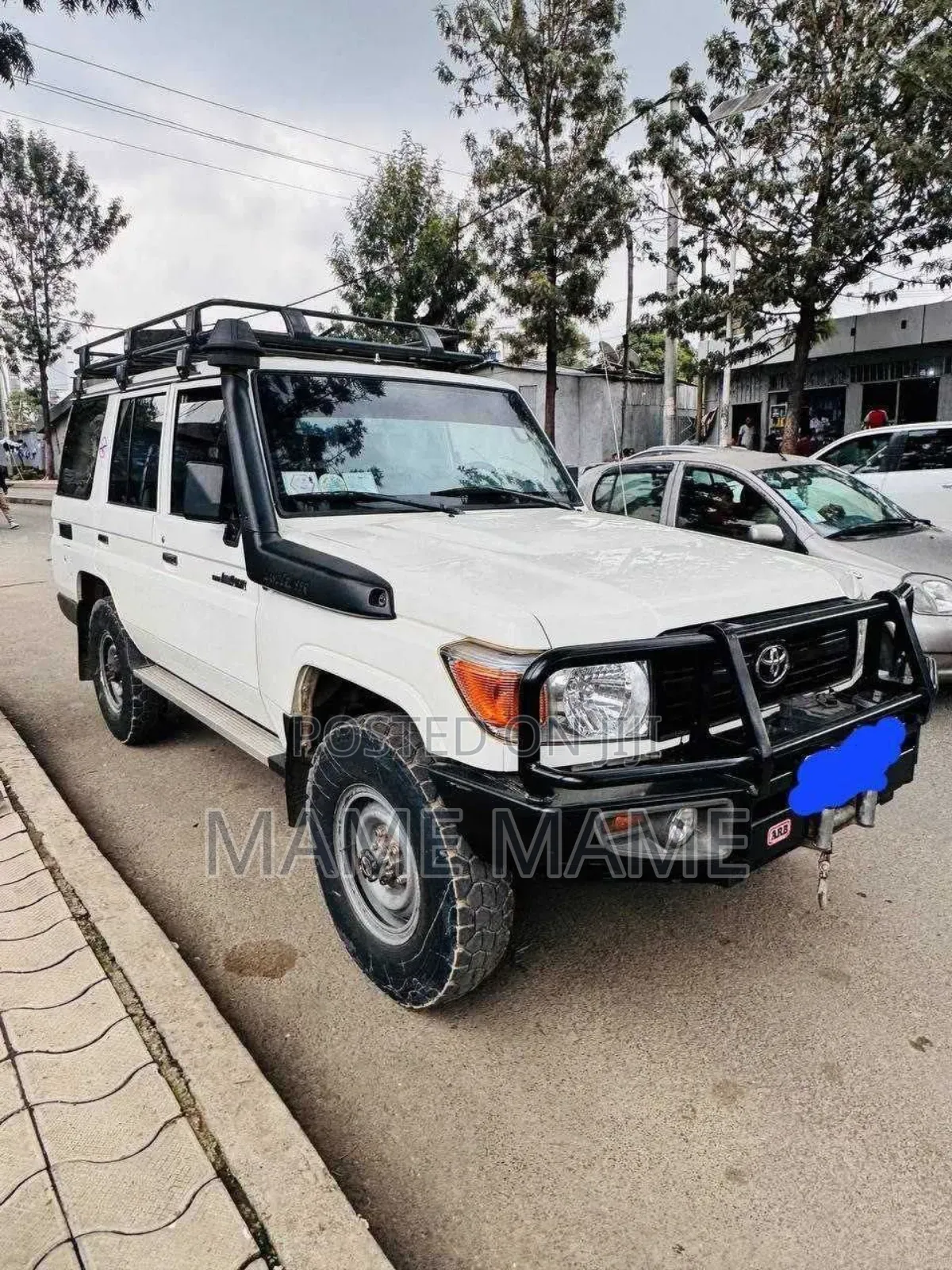 Toyota Land Cruiser 2019 White