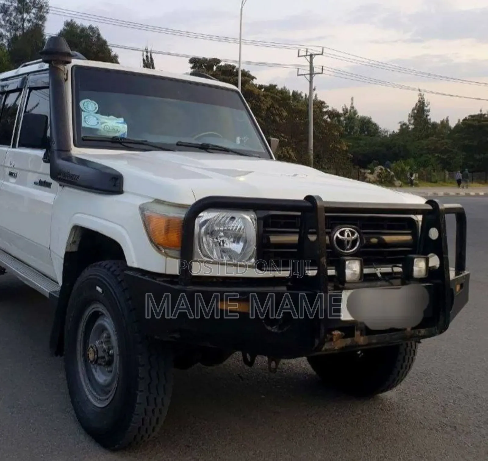 Toyota Land Cruiser 2019 White
