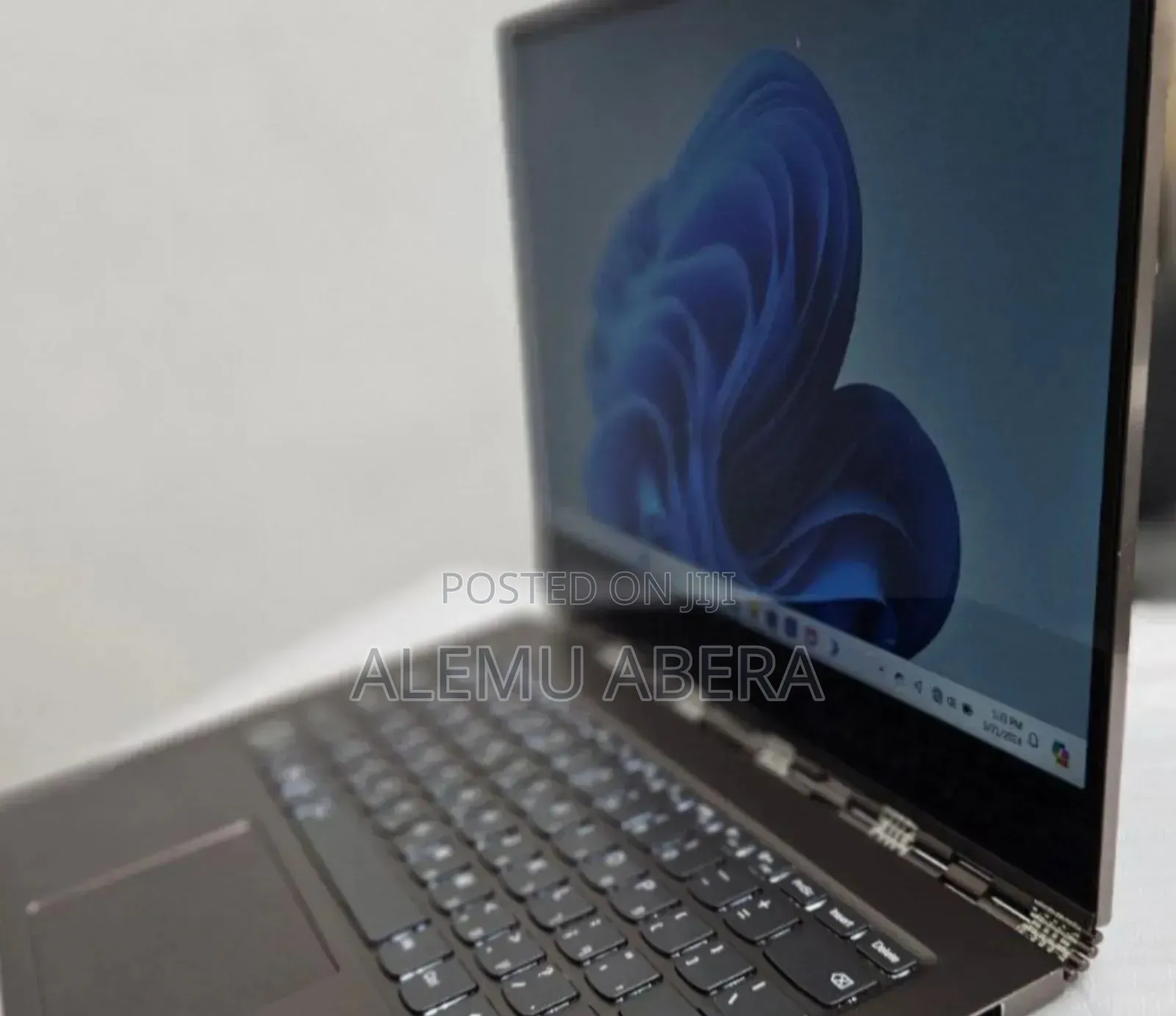 New Laptop Lenovo Yoga C930 8GB Intel Core i7 SSD 512GB