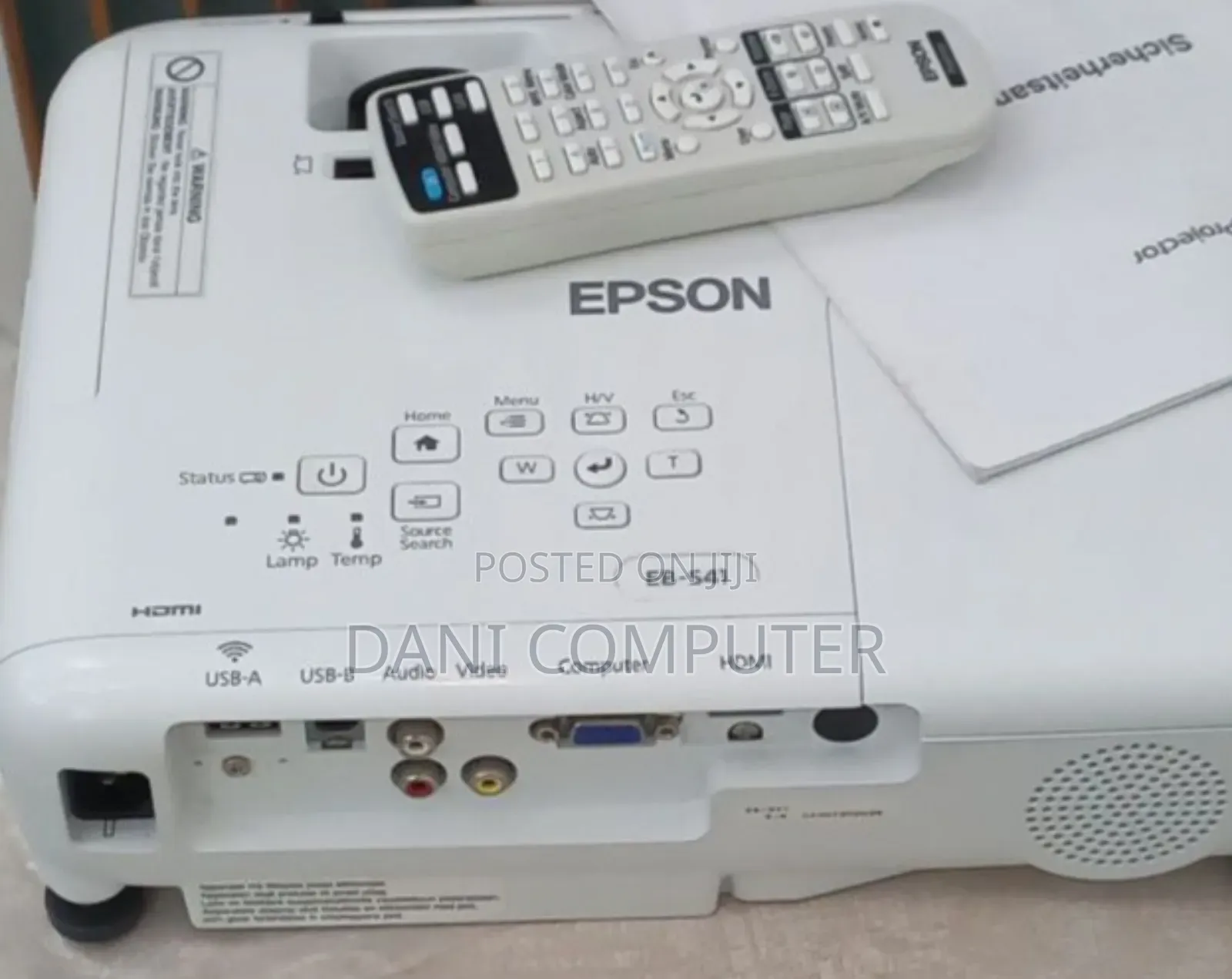 Brand New Epson Projector Model Name: Eb-S41 Has Bag and Re