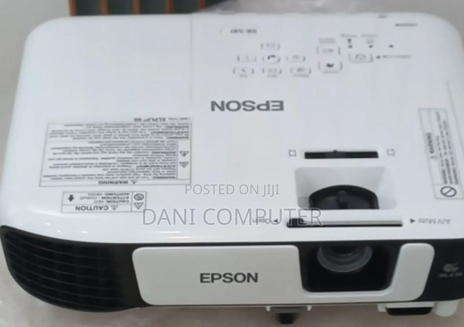 Brand New Epson Projector Model Name: Eb-S41 Has Bag and Re