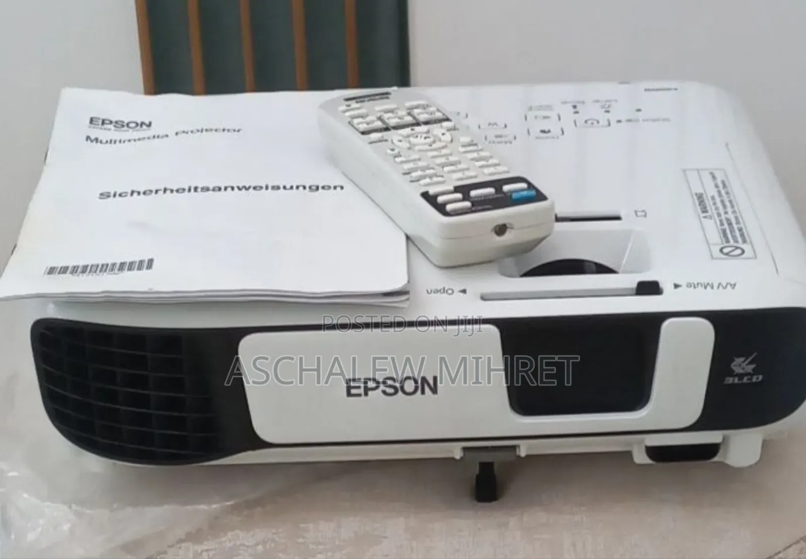 Brand New Epson Projector Model Name: Eb-S41 Has