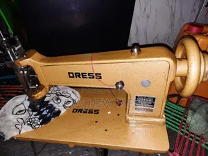 የጥልፍ ማሽን ድሬስ ሴንጀር