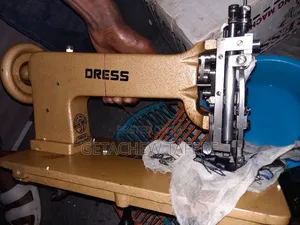 የጥልፍ ማሽን ድሬስ ሴንጀር