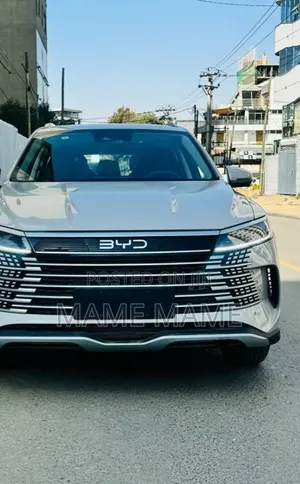 New BYD Seal DM-i 2025 White