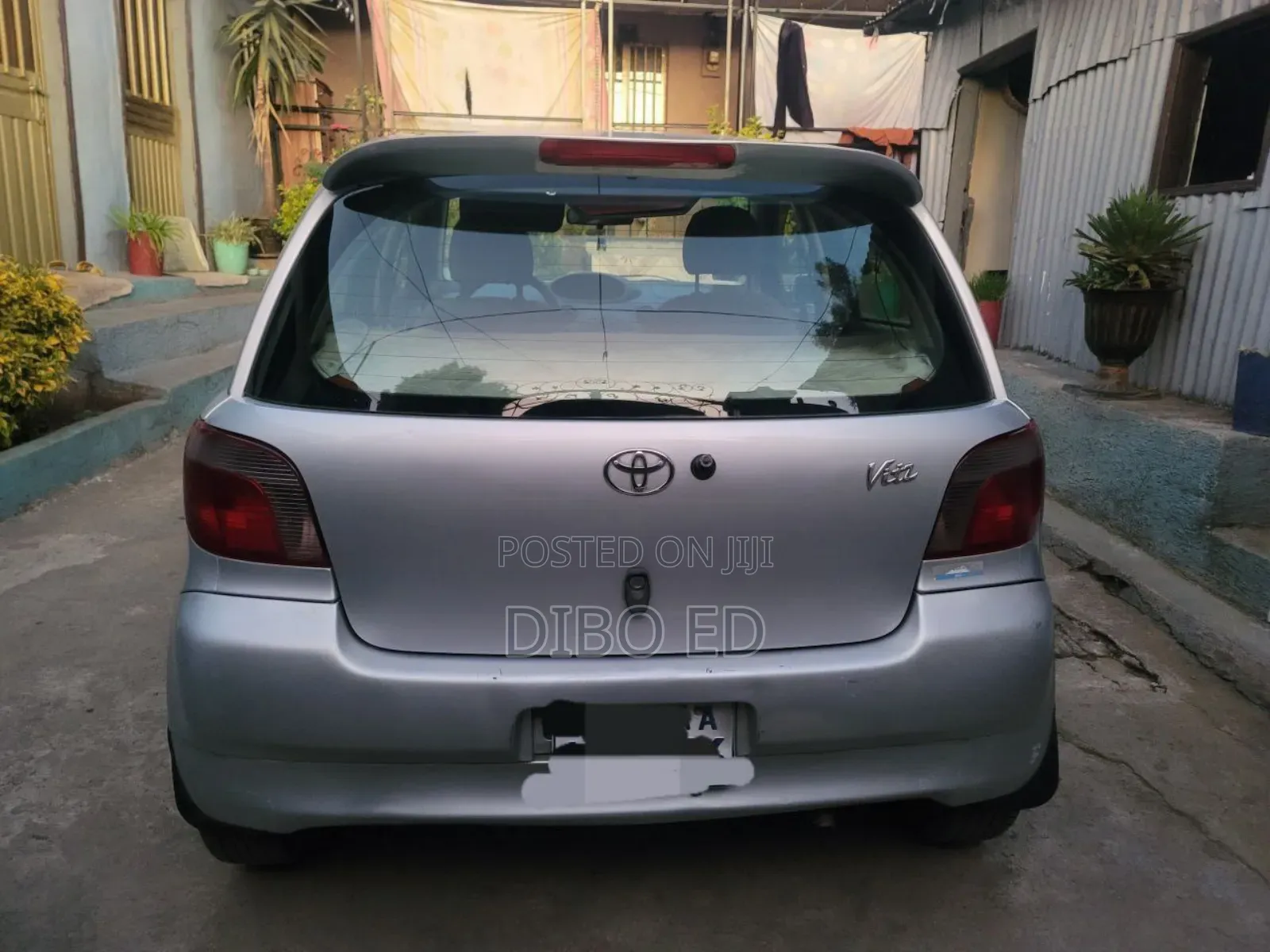 Toyota Vitz 1.0 FWD 5dr 2000 Silver