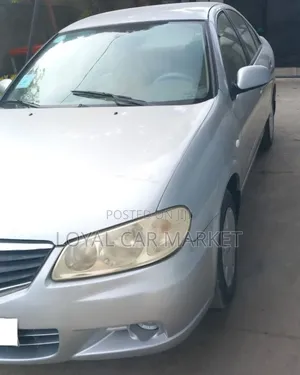 Nissan Sunny 2011 Silver