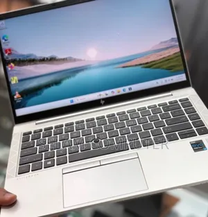 New Laptop HP EliteBook 830 G8 16GB Intel Core I7 SSD 512GB