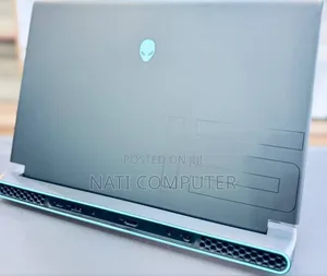 New Laptop Alienware M15 R3 16GB AMD Ryzen 9 SSD 1T