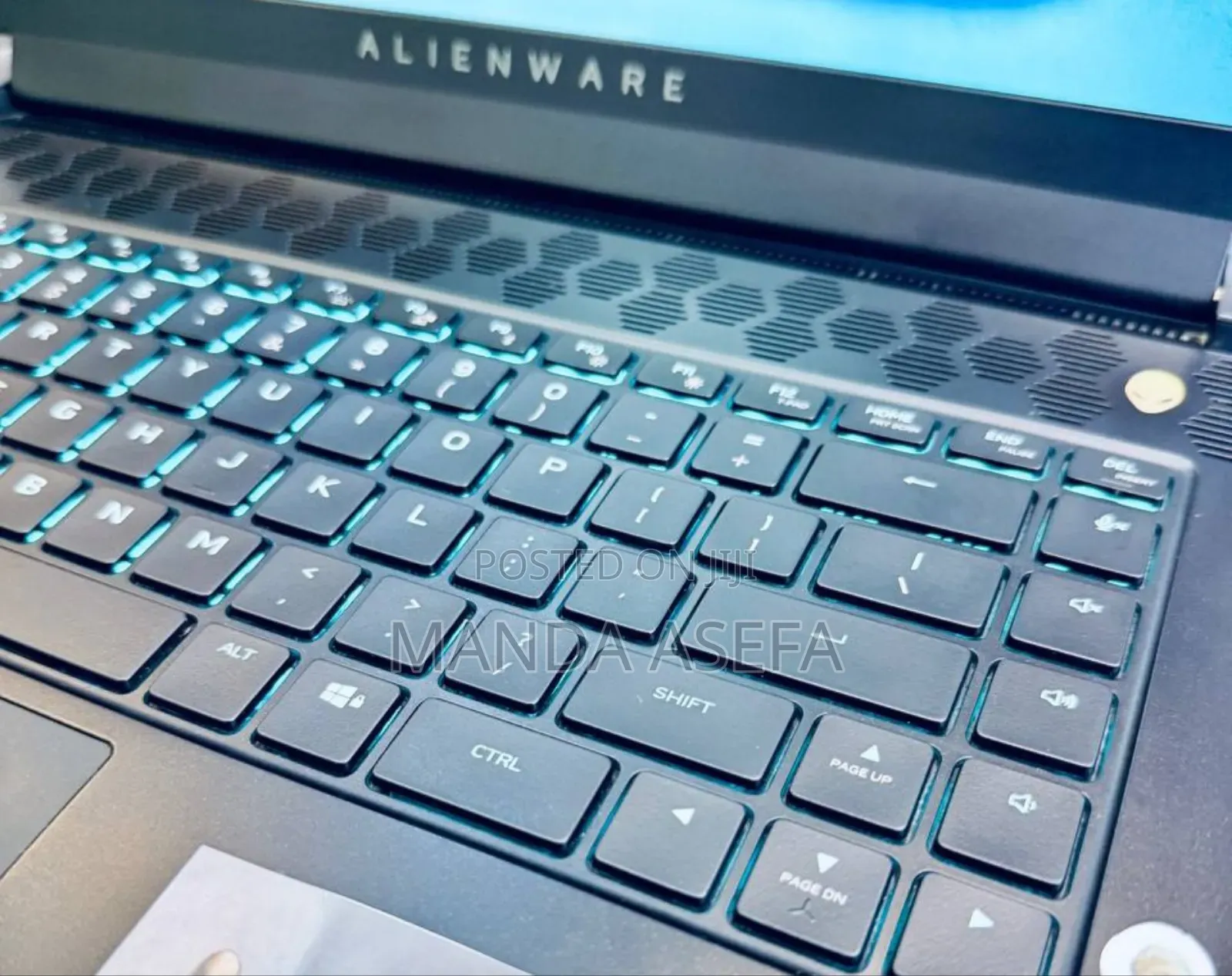 New Laptop Alienware M15 R3 24GB AMD Ryzen 9 SSD 1T