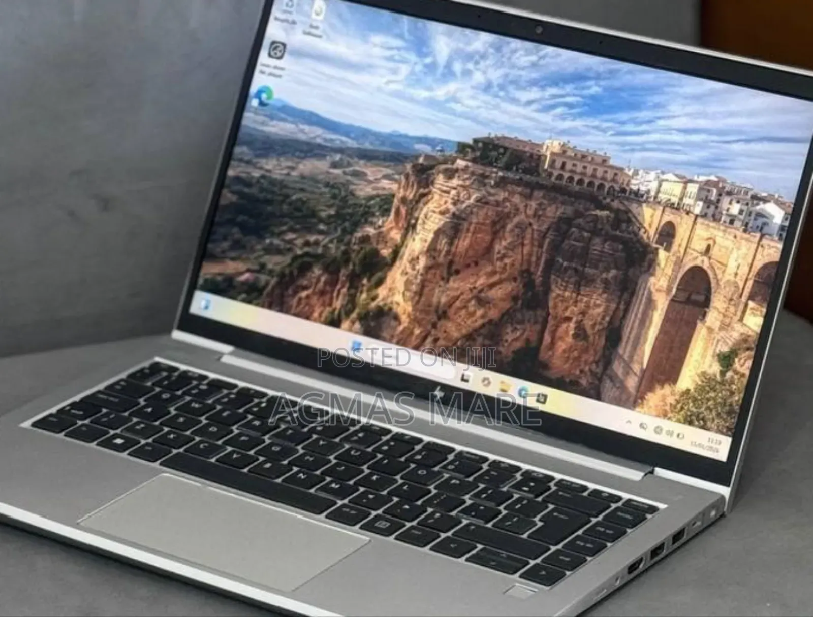 New Laptop HP EliteBook 640 G9 16GB Intel Core I7 SSD 512GB