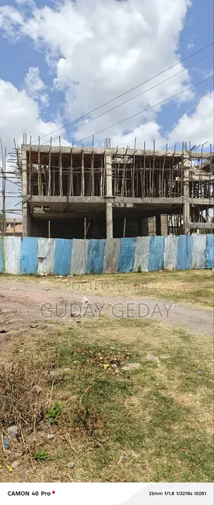 336 ካሬ በአዲስ አበባ ገላን ወረዳው አጠገብ