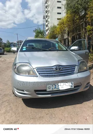 Toyota Corolla 2004 Silver
