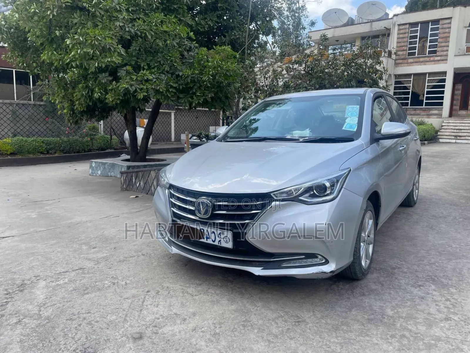 Changan Alsvin 2023 Silver