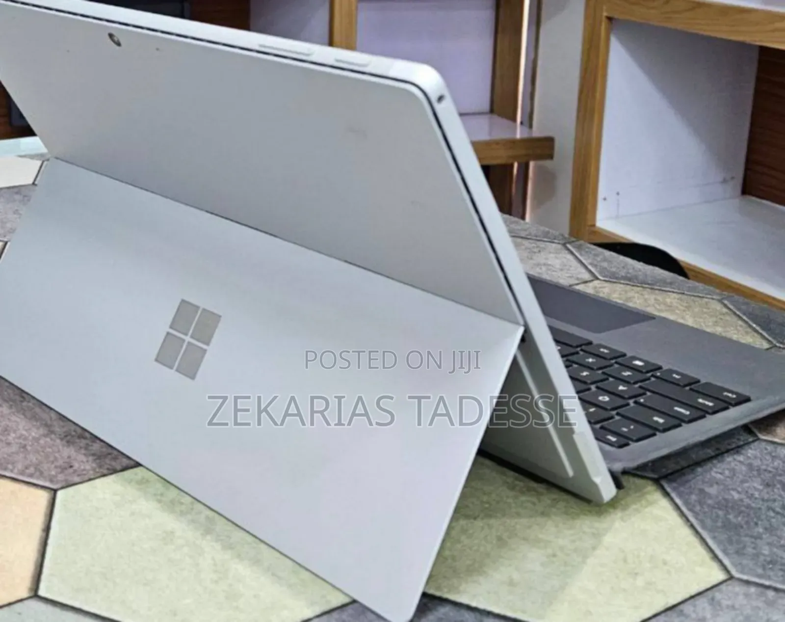 New Laptop Microsoft Surface Pro 7+ 16GB Intel Core I7 SSD 256GB