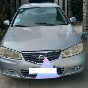 Nissan Sunny 2011 Silver