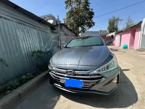 Hyundai Avante 2020 Gray
