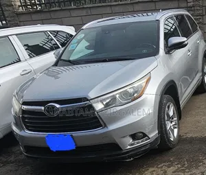 Toyota Highlander Limited V6 4x4 (3.5L 6cyl 6A) 2016 Silver